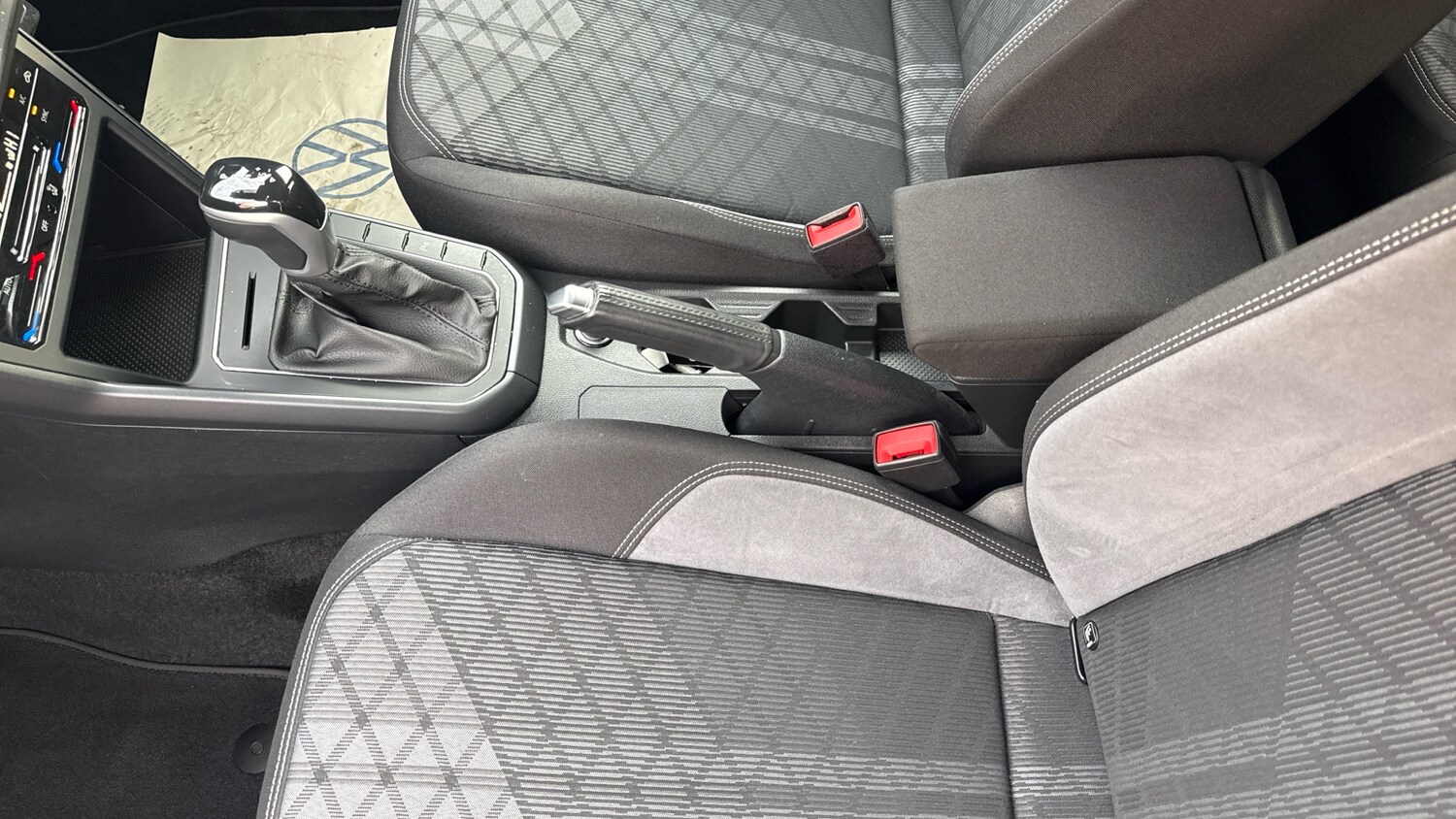 Used Volkswagen Polo 2023 for sale - 77975627: Photo 12