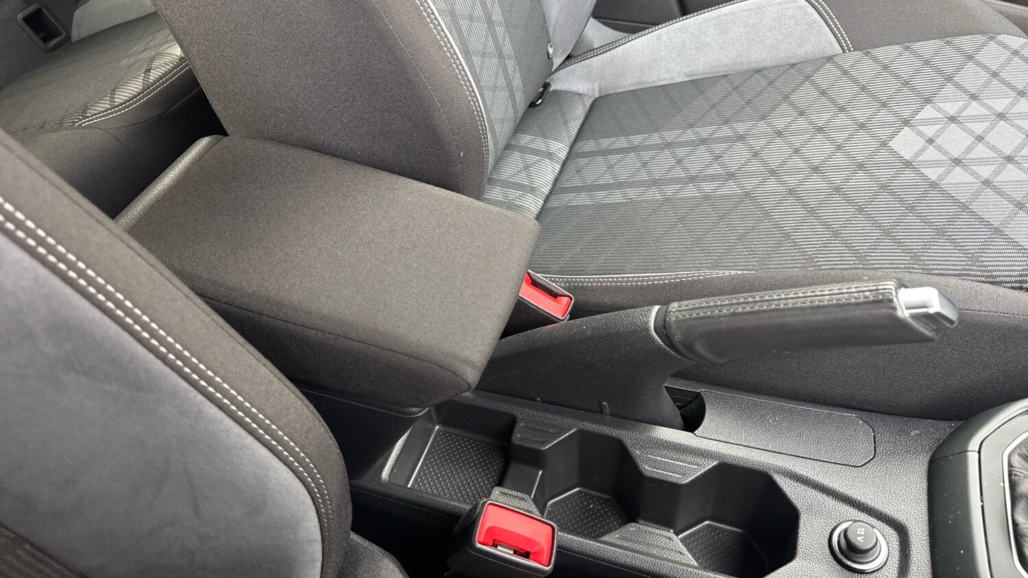 Used Volkswagen Polo 2023 for sale - 77975627: Photo 36