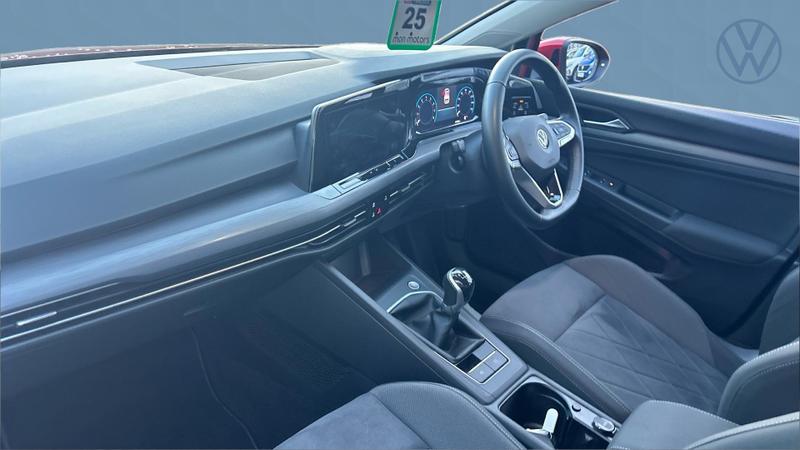 Used Volkswagen Golf 2022 for sale - 76738841: Photo 2