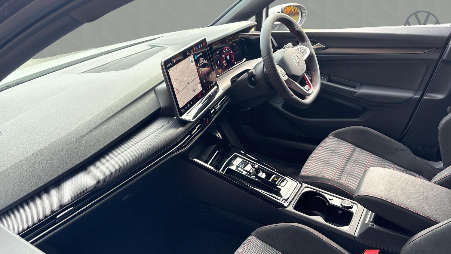 Used Volkswagen Golf 2025 for sale - 77602341: Photo 2