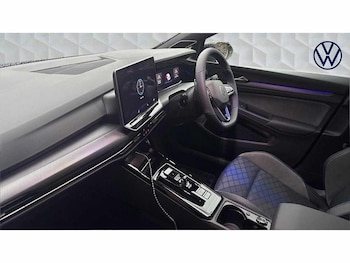 Used Volkswagen Golf 2026 for sale - 77417127: Photo