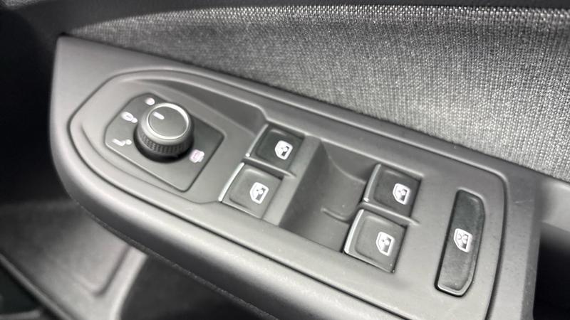 Used Volkswagen Golf 2023 for sale - 76882682: Photo 19