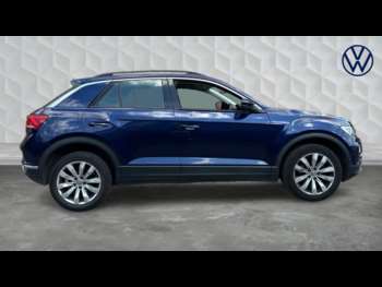 Used Volkswagen T-Roc 2019 for sale - 75088831: Photo