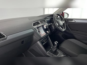 Used Volkswagen Tiguan 2021 for sale - 75740267: Photo