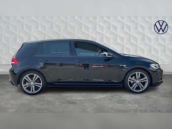 Used Volkswagen Golf 2019 for sale - 78617995: Photo