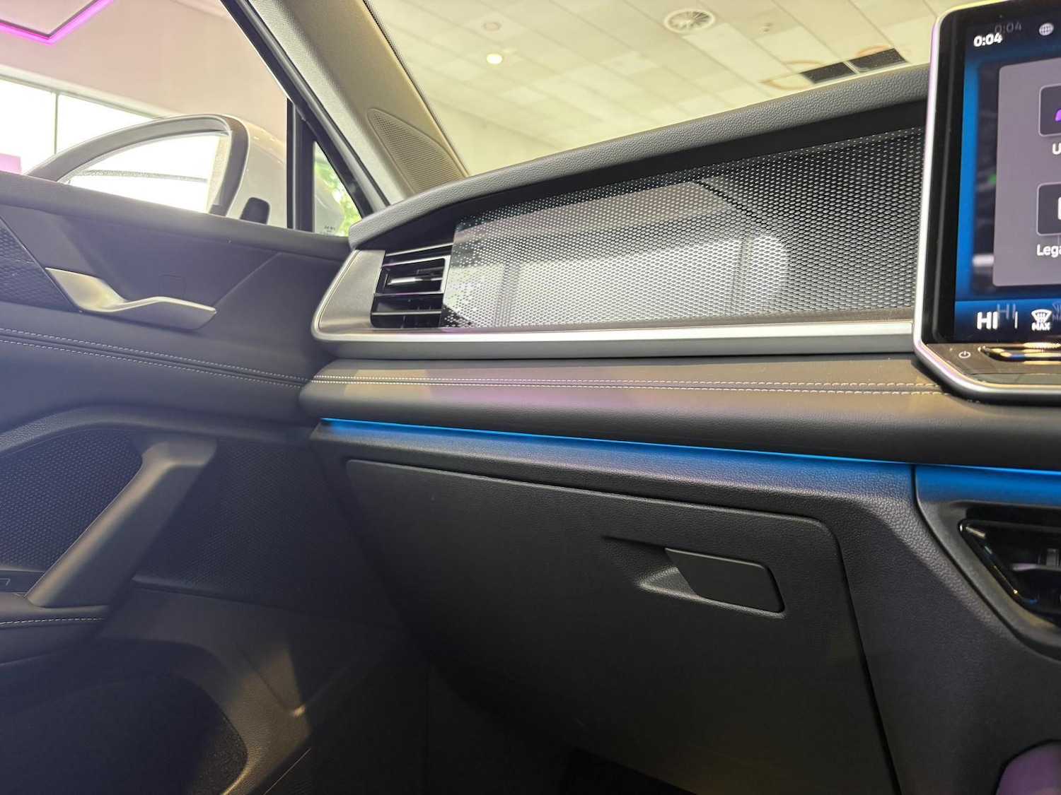 Used Volkswagen Touran for sale - 78202233: Photo 24