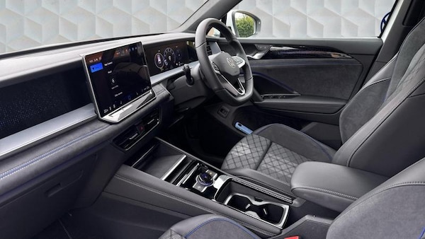 Used Volkswagen Touran 2025 for sale - 76209315: Photo 2