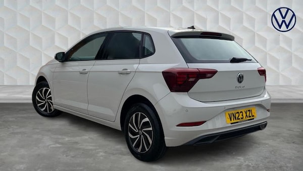 Used Volkswagen Polo 2023 for sale - 76117532: Photo 3
