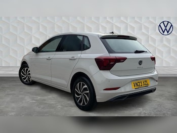 Used Volkswagen Polo 2023 for sale - 76117532: Photo 3