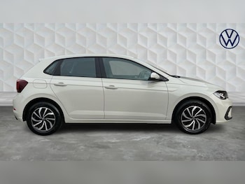 Used Volkswagen Polo 2023 for sale - 76117532: Photo 4