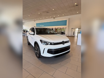 Used Volkswagen Tiguan undefined for sale - 79174015: Photo