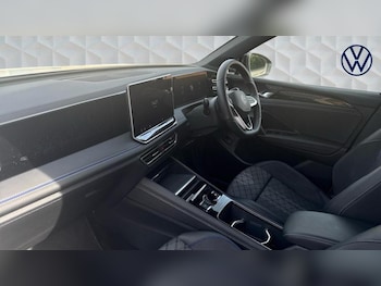Used Volkswagen Tiguan 2024 for sale - 75972945: Photo 2