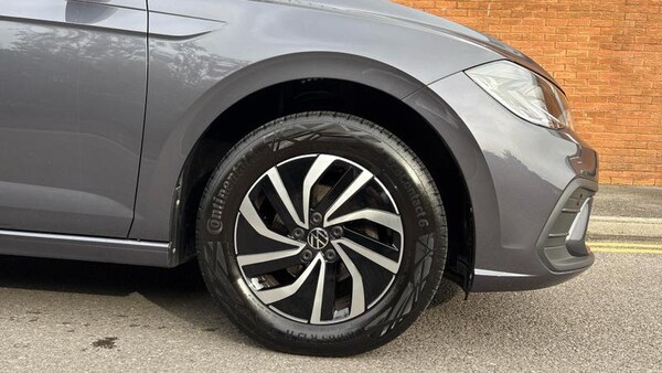 Used Volkswagen Polo 2023 for sale - 76117506: Photo 5