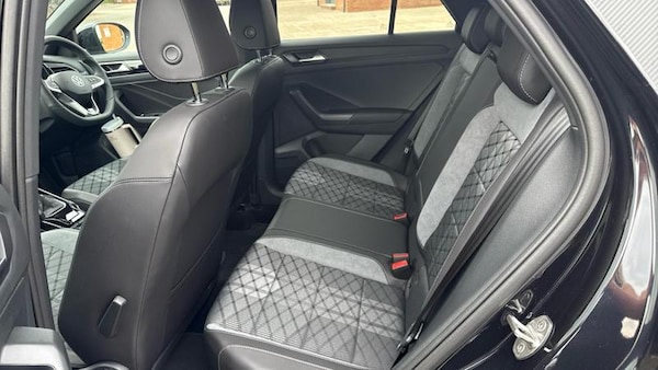 Used Volkswagen T-Roc 2025 for sale - 75011632: Photo 18