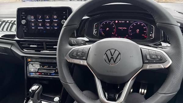 Used Volkswagen T-Roc 2025 for sale - 75011632: Photo 36