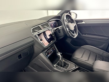 Used Volkswagen Tiguan 2023 for sale - 78656714: Photo