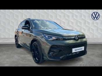 2025 - 2.0 TDI R-Line 5dr DSG Automatic