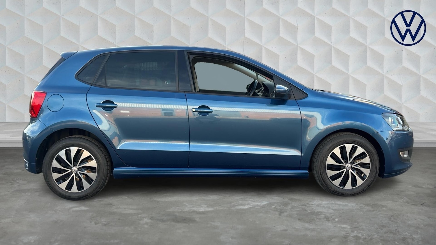 Used Volkswagen Polo 2016 for sale - 78202237: Photo 4