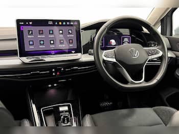 Used Volkswagen Golf 2025 for sale - 79629003: Photo