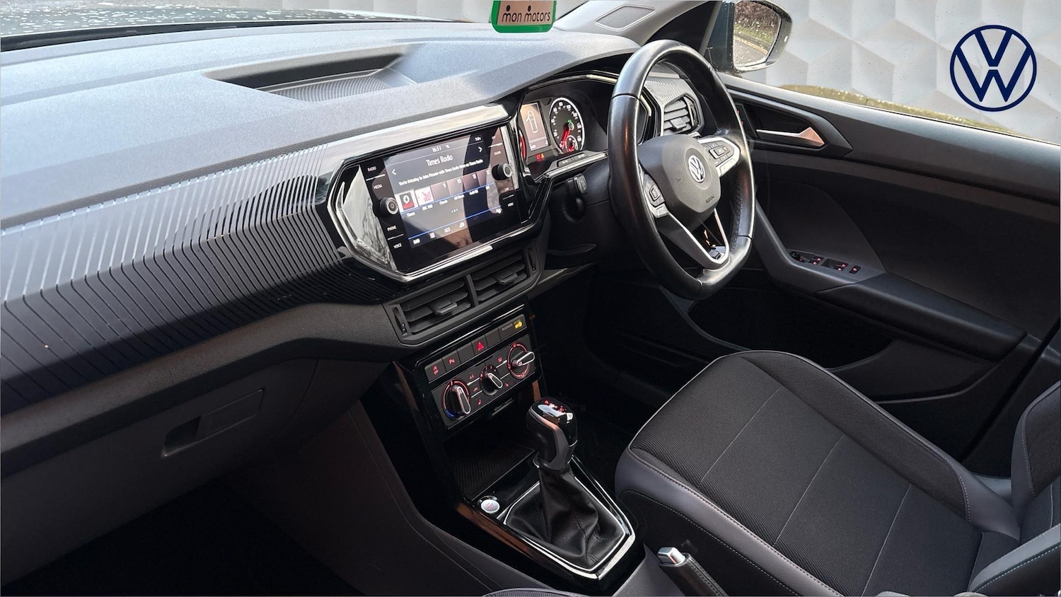 Used Volkswagen T-Cross 2021 for sale - 77602336: Photo 2