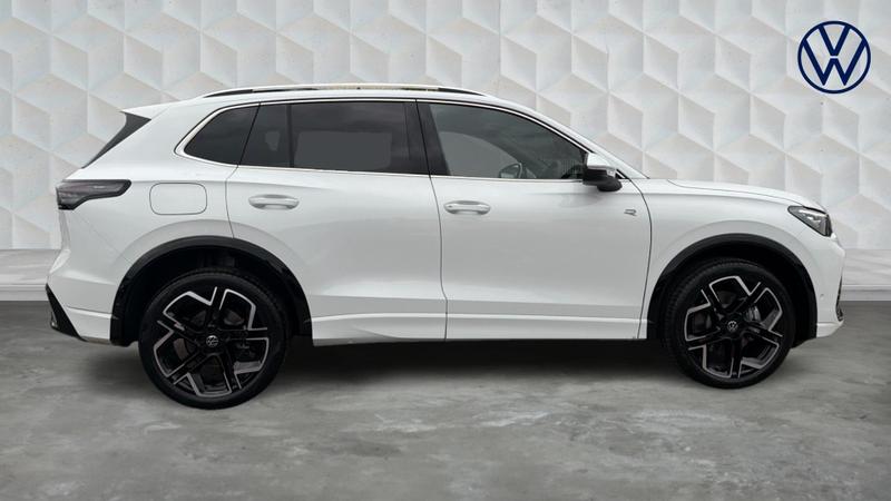Used Volkswagen Tiguan 2025 for sale - 76355661: Photo 4