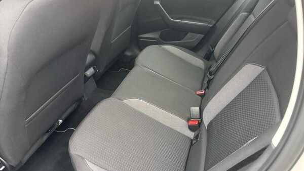 Used Volkswagen Polo 2023 for sale - 76018372: Photo 12