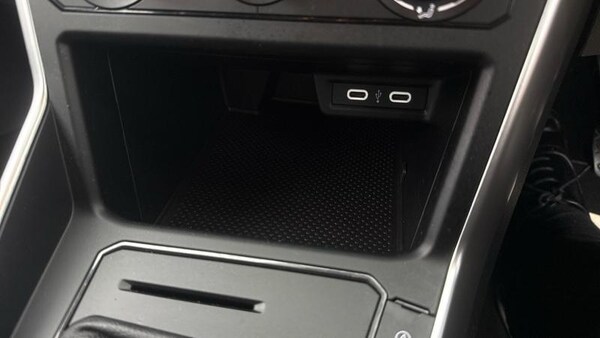 Used Volkswagen Polo 2023 for sale - 76018372: Photo 28