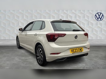 Used Volkswagen Polo 2023 for sale - 76018372: Photo 3