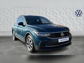 Volkswagen - Tiguan