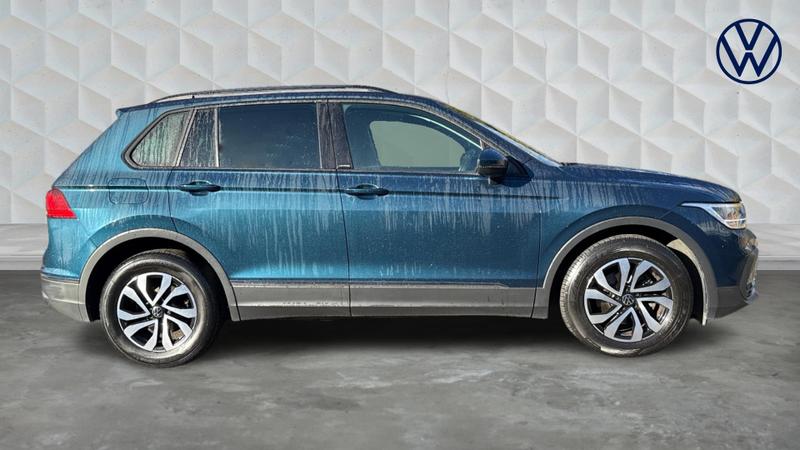 Used Volkswagen Tiguan 2022 for sale - 76234753: Photo 4