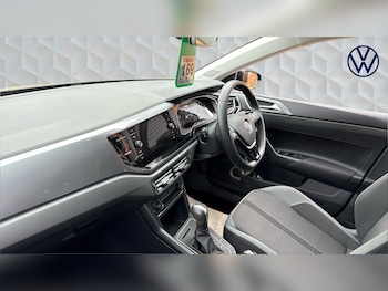 Used Volkswagen Polo 2019 for sale - 77851562: Photo