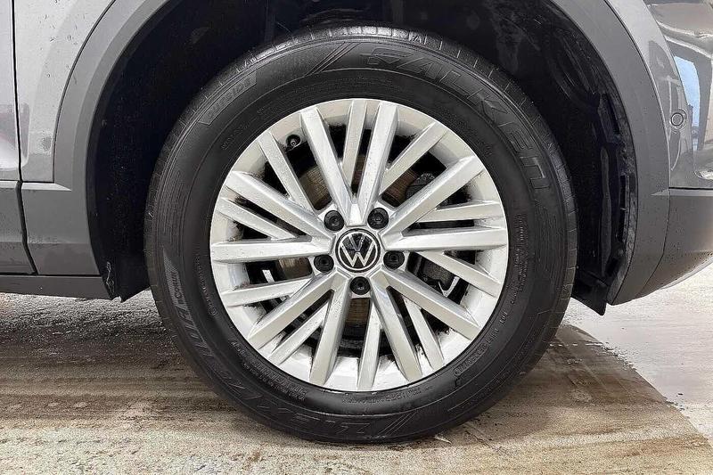 Used Volkswagen T-Roc 2024 for sale - 76684991: Photo 5