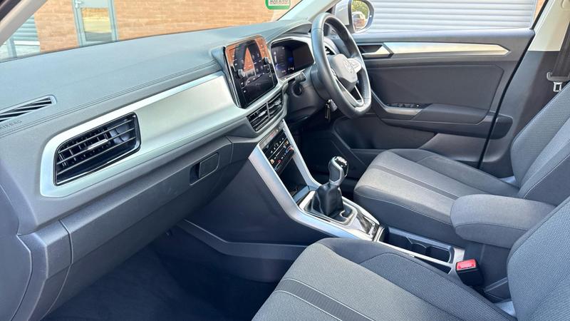 Used Volkswagen T-Roc 2023 for sale - 76018357: Photo 19