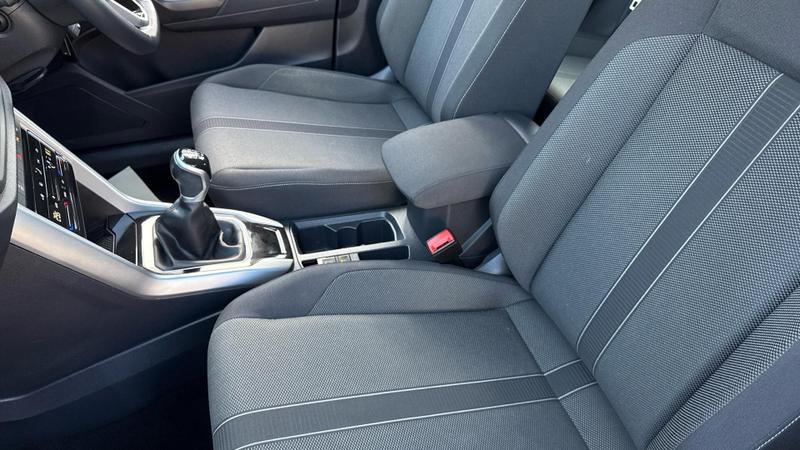 Used Volkswagen T-Roc 2023 for sale - 76018357: Photo 20