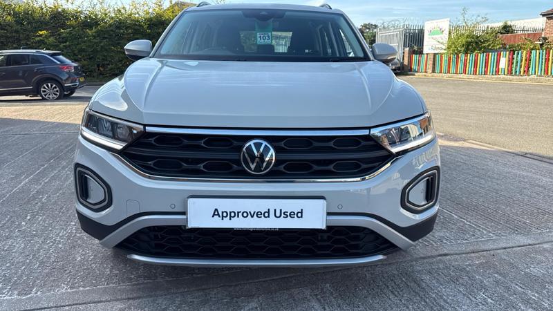 Used Volkswagen T-Roc 2023 for sale - 76018357: Photo 24