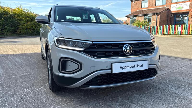 Used Volkswagen T-Roc 2023 for sale - 76018357: Photo 25