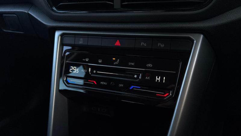 Used Volkswagen T-Roc 2023 for sale - 76018357: Photo 40