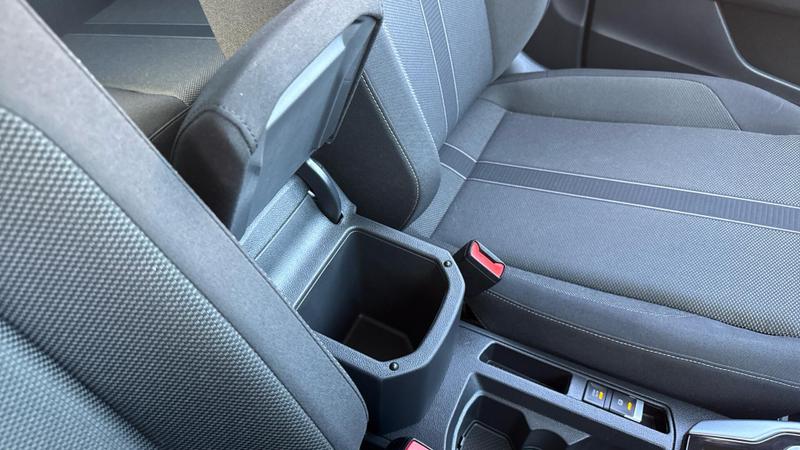 Used Volkswagen T-Roc 2023 for sale - 76018357: Photo 43