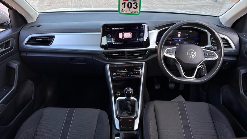 Used Volkswagen T-Roc 2023 for sale - 76018357: Photo 8