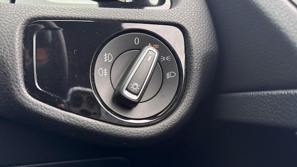 Used Volkswagen Golf 2019 for sale - 76067574: Photo 19