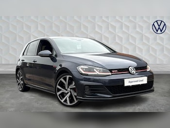 Volkswagen - Golf