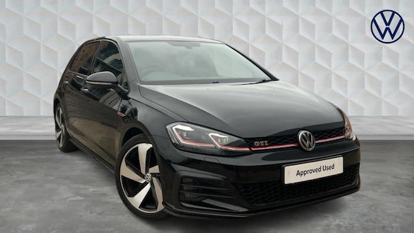 Used Volkswagen Golf 2017 for sale - 76117449: Photo 1