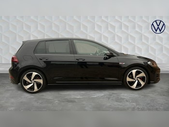 Used Volkswagen Golf 2017 for sale - 76117449: Photo 4