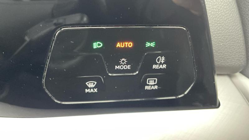 Used Volkswagen Golf 2024 for sale - 76290334: Photo 20