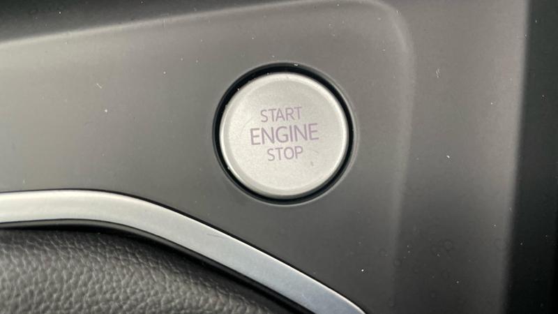 Used Volkswagen Golf 2024 for sale - 76290334: Photo 7