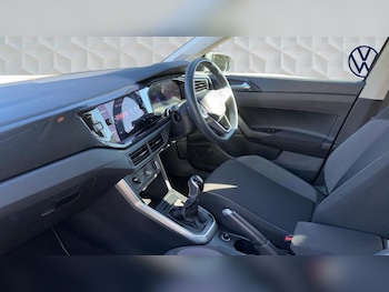 Used Volkswagen Polo 2023 for sale - 76067519: Photo 2