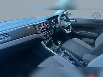 Used Volkswagen Polo 2023 for sale - 76766983: Photo