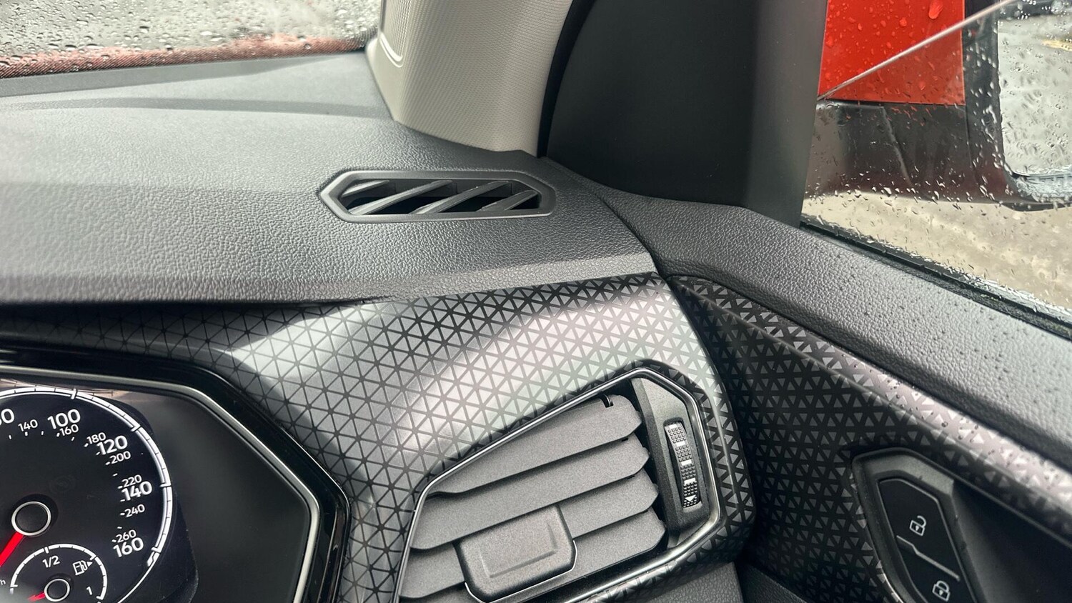 Used Volkswagen T-Cross 2019 for sale - 77701426: Photo 51