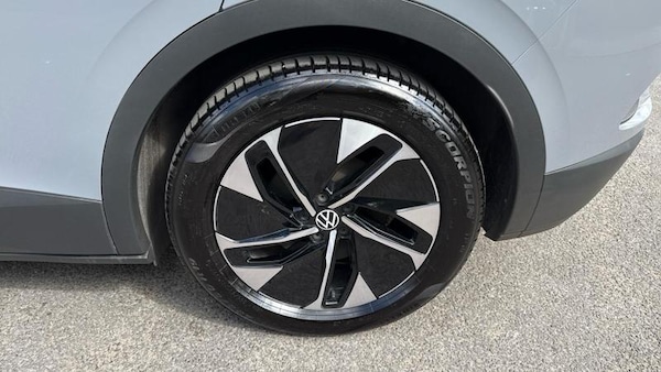 Used Volkswagen ID.4 2022 for sale - 76231069: Photo 11