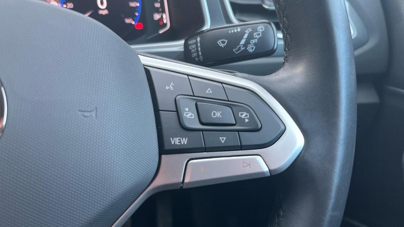 Used Volkswagen T-Roc 2023 for sale - 76452757: Photo 20